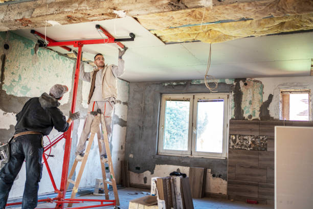 Types of Insulation We Offer in De Kal, TX